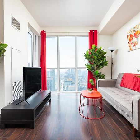 Across From The Cn Tower, Metro Toronto Convention Centre And Rogers Centre In Downtown Toronto Core 아파트 외부 사진