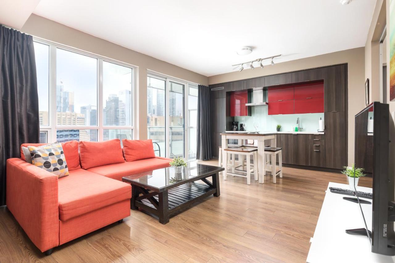 Across From The Cn Tower, Metro Toronto Convention Centre And Rogers Centre In Downtown Toronto Core 아파트 외부 사진