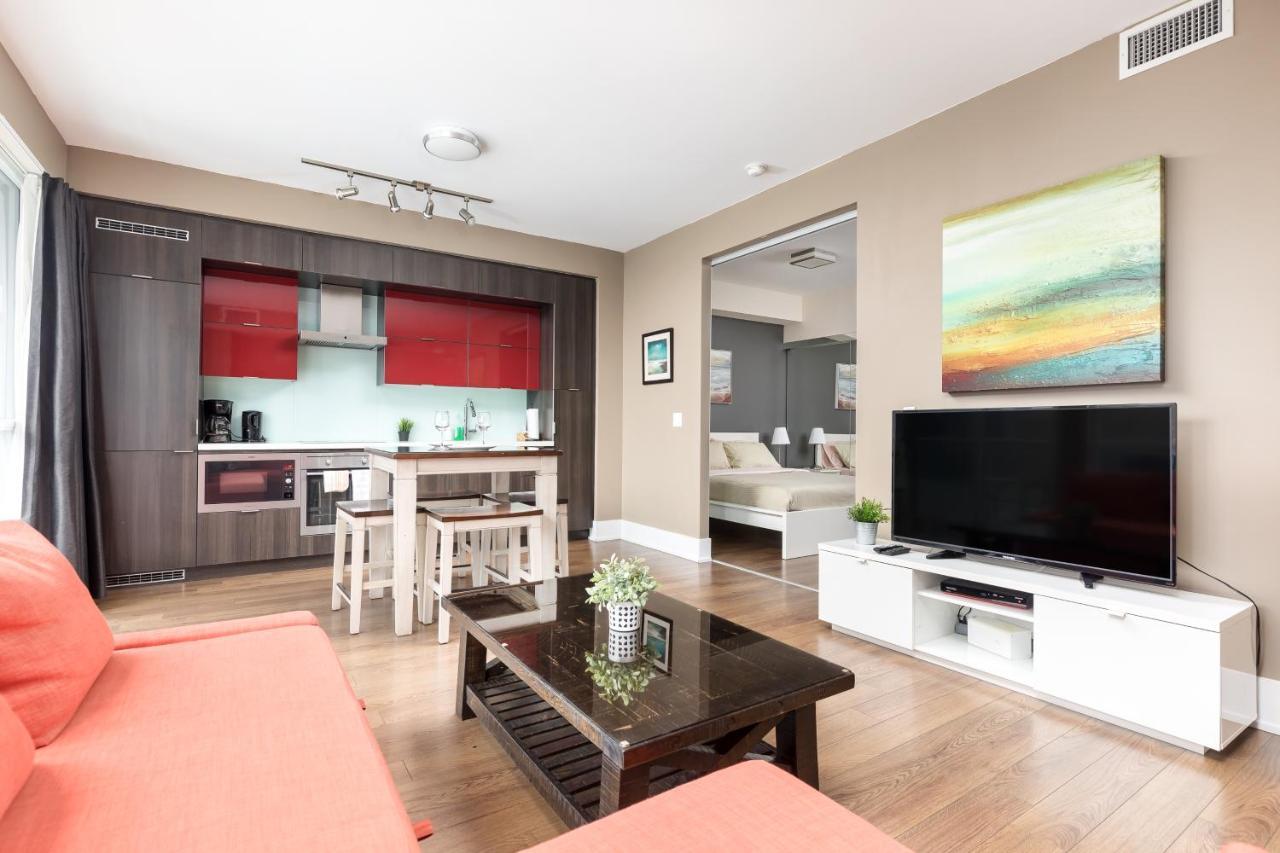 Across From The Cn Tower, Metro Toronto Convention Centre And Rogers Centre In Downtown Toronto Core 아파트 외부 사진